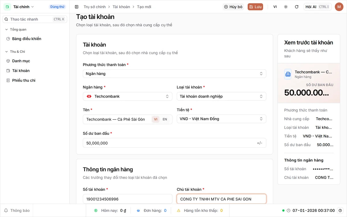 Biểu mẫu Tạo tài khoản đã điền Tên 'Techcombank — Cà Phê Sài Gòn', Tiền tệ VND, Số dư ban đầu 50.000.000, và Số tài khoản, Chủ tài khoản trong mục Thông tin ngân hàng